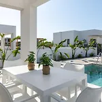 Salty Sun 4 * Kremastí