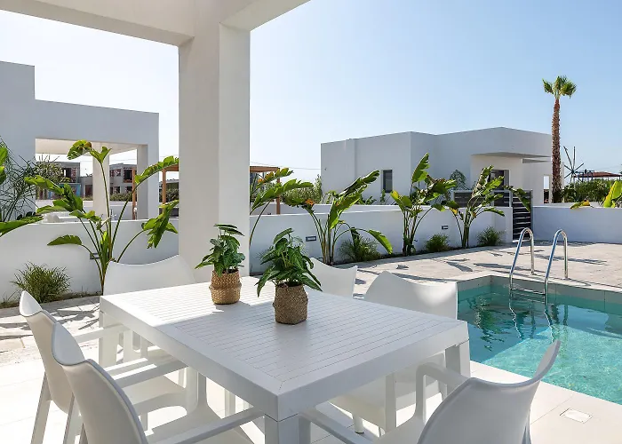 Salty Sun 4 * Kremastí